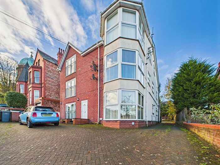 2 Bedroom Flat To Rent In Atherton Street, New Brighton, CH45