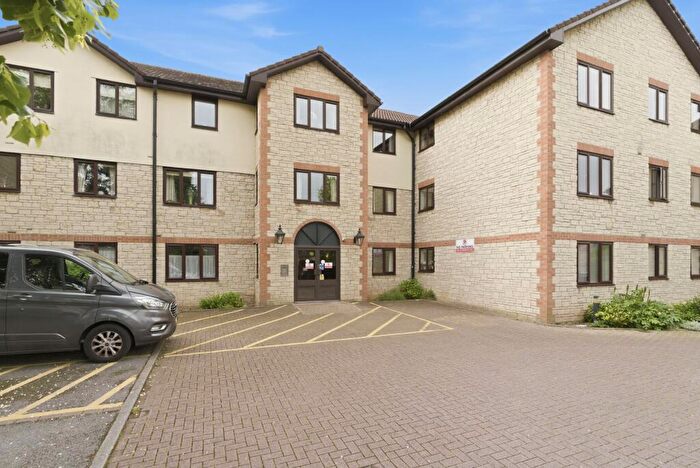1 Bedroom Flat For Sale In Flat, Ebden Lodge, High Street Worle, Worle, Weston-Super-Mare, BS22