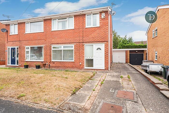3 Bedroom Semi-Detached House For Sale In Eagle Lane, Little Sutton, Ellesmere Port, CH66