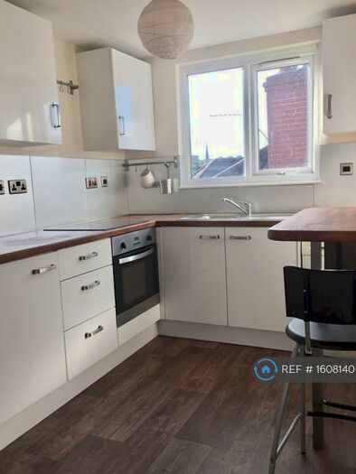 1 Bedroom Flat To Rent In Bishospton, Bristol, BS7