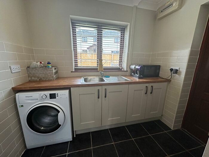 4 Bedroom Detached House For Sale In Maescelyn, Talley, Llandeilo, SA19