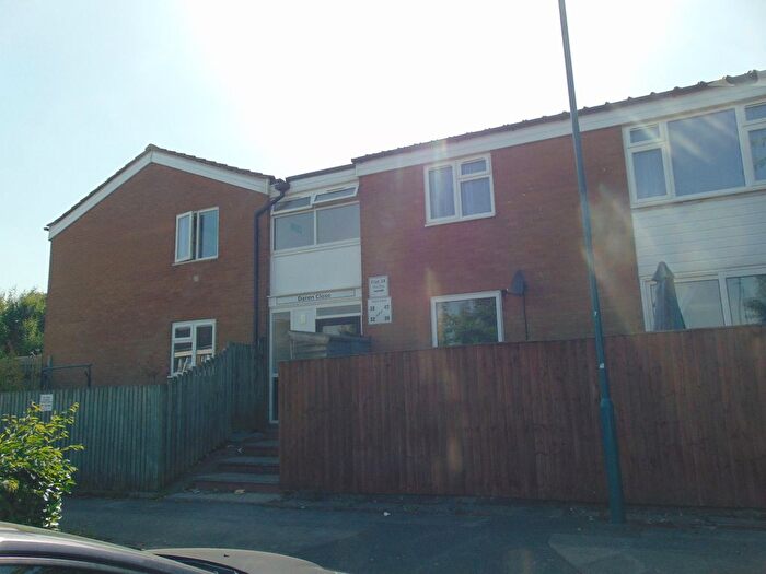 2 Bedroom Flat To Rent In Daren Close, Birmingham, West Midlands, B36