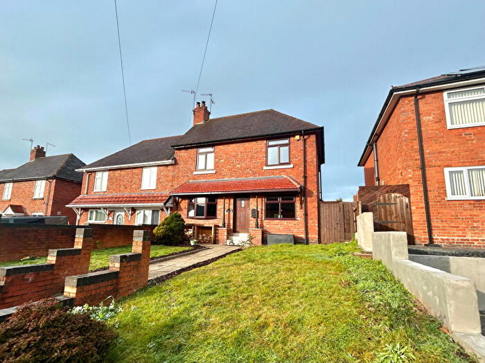 4 Bedroom Semi Detached House For Sale In Wood Road, Lower Gornal, DY3