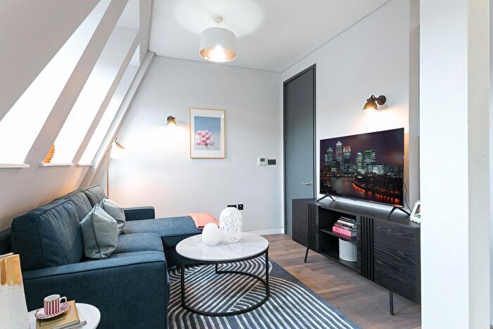 1 Bedroom Flat To Rent In Clink Street, London, SE1