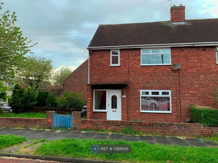 2 Bedroom Semi-Detached House To Rent In Queen Victoria Street, Gateshead, NE10