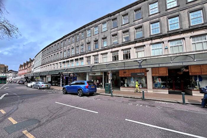 2 Bedroom Flat To Rent In Bournemouth, BH1