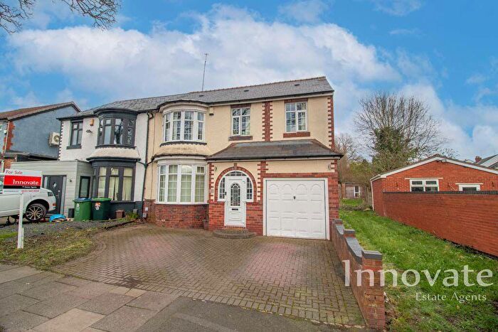 4 Bedroom Semi-Detached House For Sale In Albert Road, Oldbury, B68