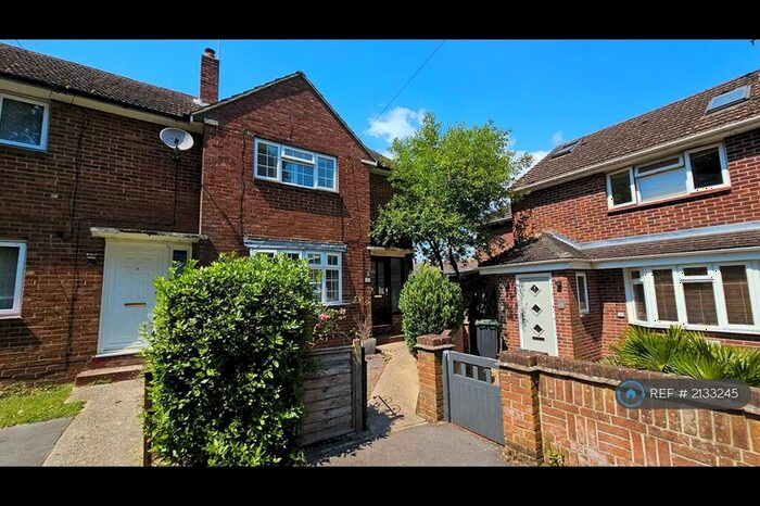 3 Bedroom Terraced House To Rent In Woodgreen Avenue, Havant, PO9