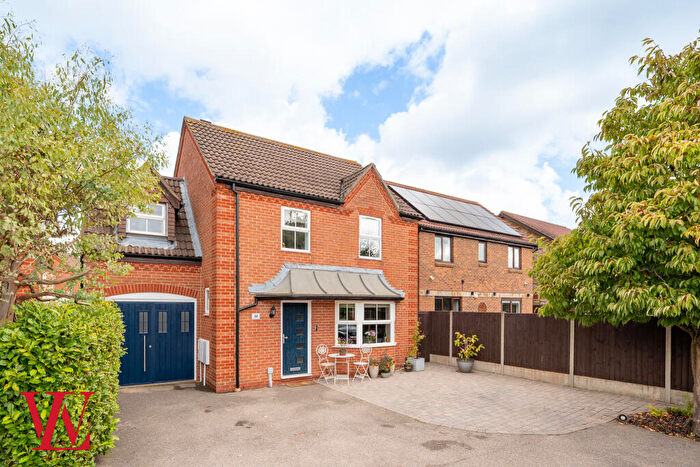 4 Bedroom Detached House For Sale In Snowdrop Close, Bishop's Stortford, Hertfordshire, CM23