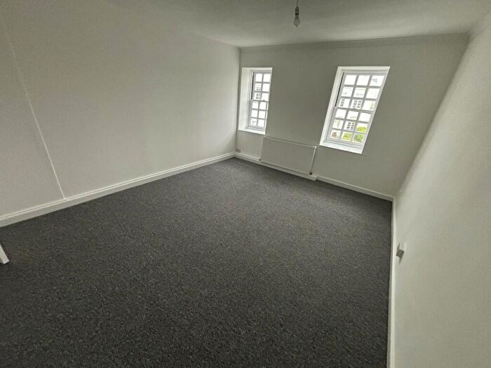 2 Bedroom Apartment To Rent In Flat The Old Tannery, PL21