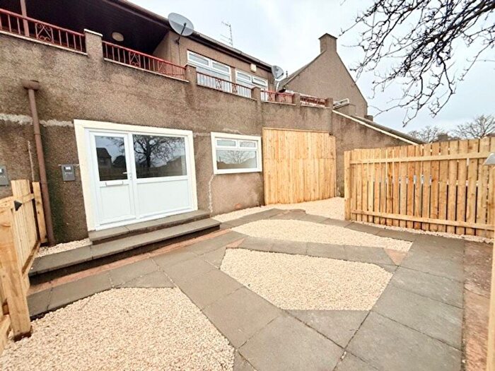 2 Bedroom Flat For Sale In High Street, Methil, KY8