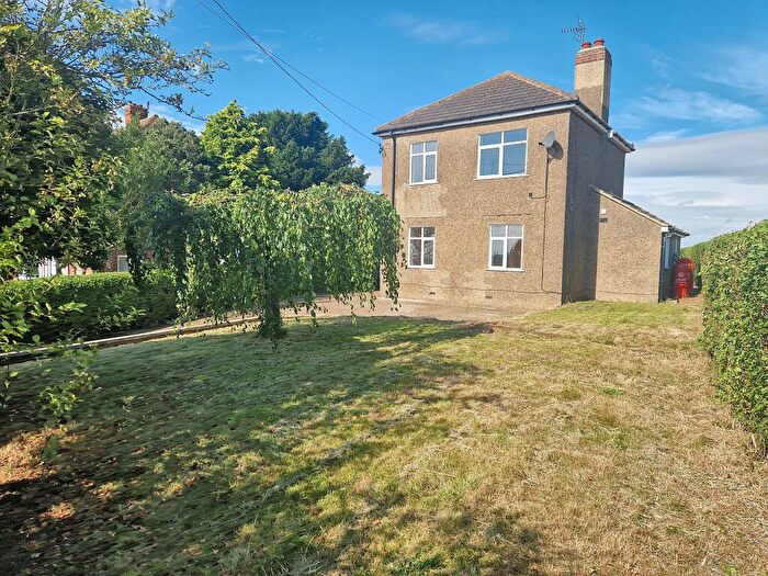 2 Bedroom Detached House For Sale In Stoke Road, Allhallows, Rochester, ME3