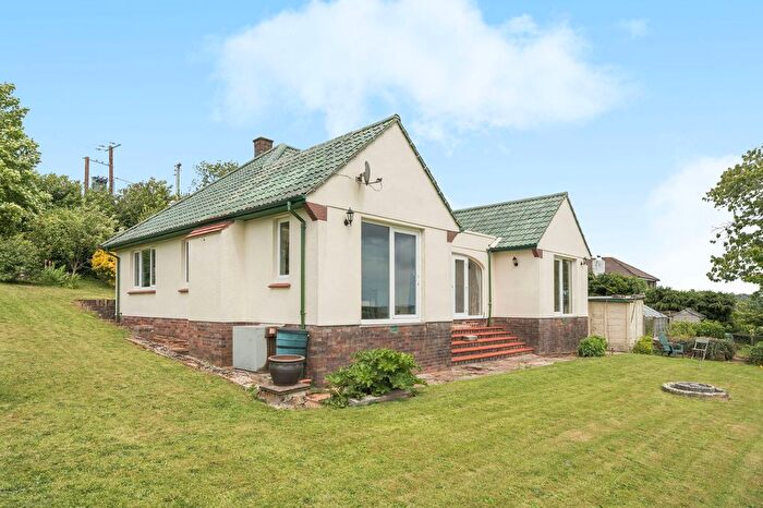 3 Bedroom Bungalow For Sale In Broadhempston, Totnes, TQ9