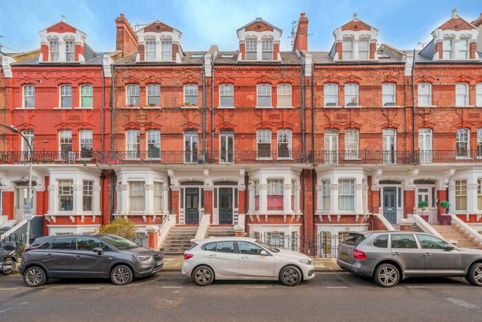 1 Bedroom Flat To Rent In Avonmore Road, Kensington Olympia, London, W14