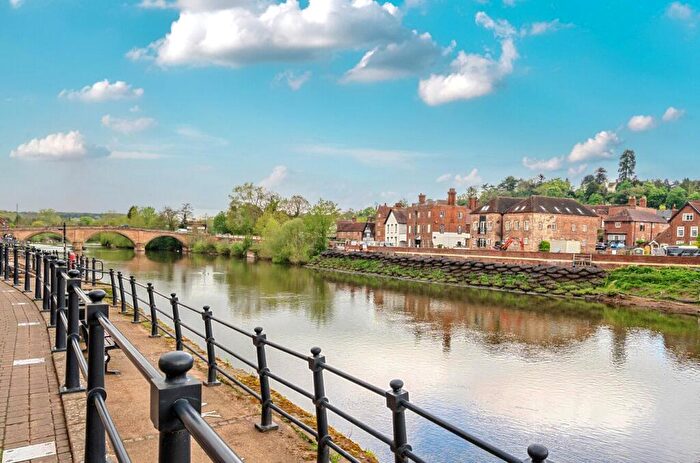1 Bedroom Apartment For Sale In Severn Side South, Bewdley, Worcestershire, DY12
