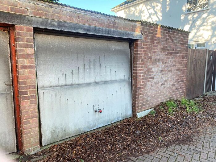 Property For Sale In Wavell Close, Basingstoke, Hampshire, RG22