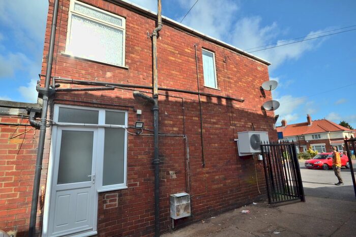 1 Bedroom Flat To Rent In Endike Lane, Hull, HU6