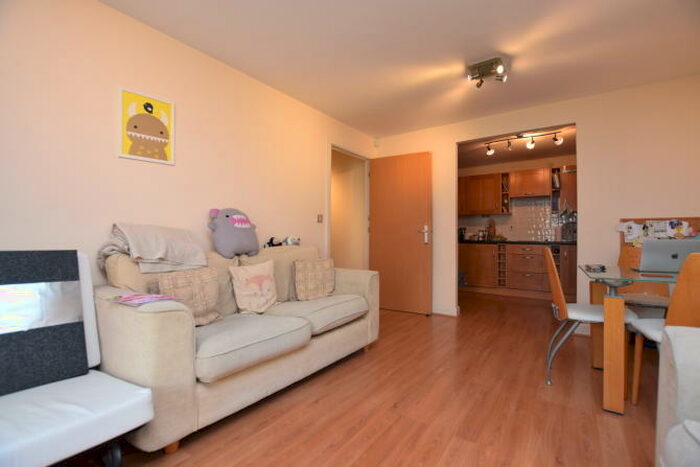2 Bedroom Apartment To Rent In Royal Plaza, Eldon Street, Sheffield, S1
