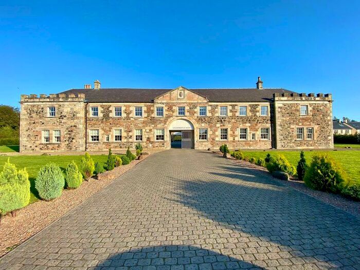 3 Bedroom Apartment For Sale In Knights Bridge House, Kilwinning, KA13