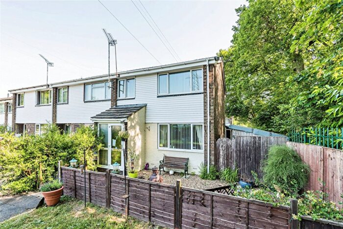 3 Bedroom End Of Terrace House For Sale In Embley Close, Calmore, Southampton, Hampshire, SO40