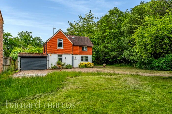 3 Bedroom Detached House For Sale In Ockley Road, Beare Green, Dorking, RH5