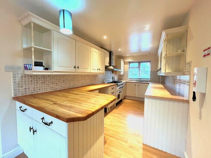 1 Bedroom Apartment To Rent In Charles Gardner Road, Leamington Spa, CV31