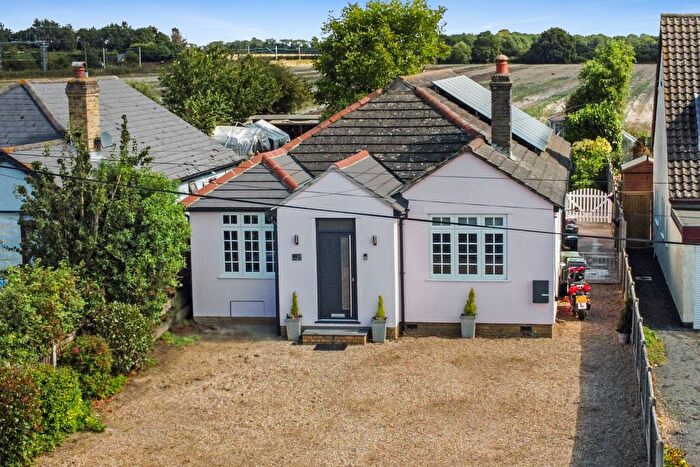 5 Bedroom Detached House For Sale In New Lane, Feering, Colchester, CO5