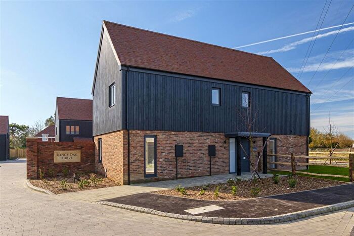 4 Bedroom Detached House For Sale In Kings Oak Drive, Woodnesborough, Sandwich, CT13