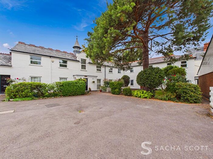 3 Bedroom Apartment To Rent In Worple Road, Epsom, KT18