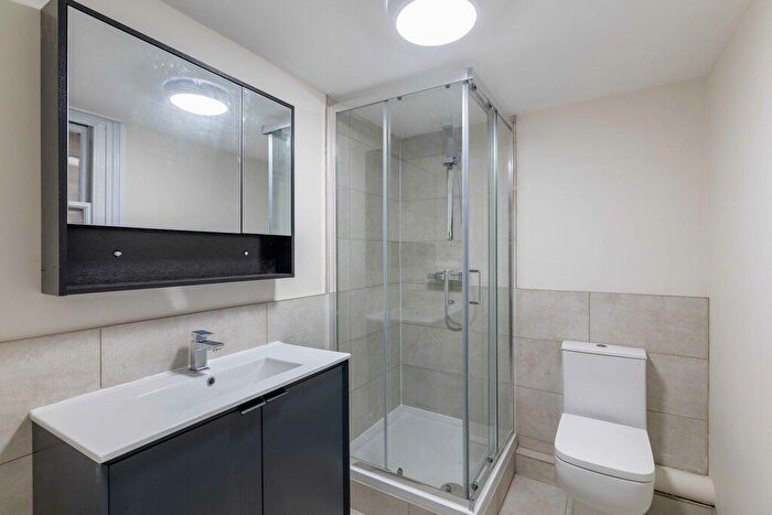 1 Bedroom Flat To Rent In Egerton Place, Knightsbridge, SW3