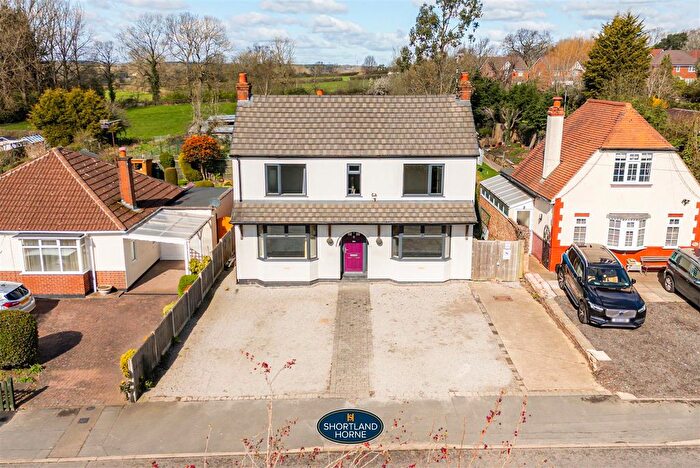 4 Bedroom Detached House To Rent In Browns Lane, Allesley, Coventry, CV5