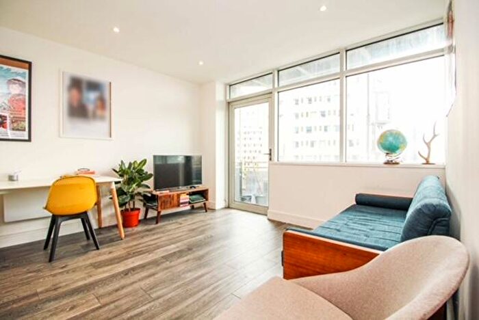 2 Bedroom Apartment To Rent In Gerry Raffles Square, Stratford, London, E15