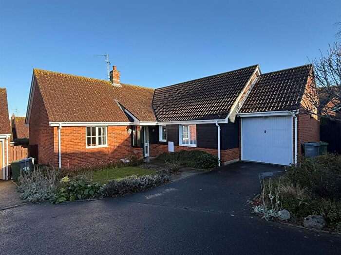 3 Bedroom Detached Bungalow To Rent In Framlingham, IP13