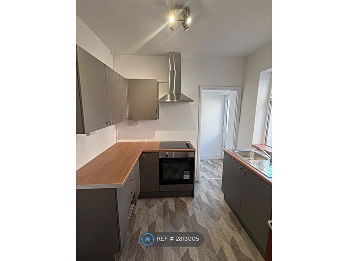 4 Bedroom Terraced House To Rent In King St, Treforest, CF37