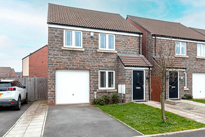 3 Bedroom Detached House For Sale In Silverweed Road, Lyde Green, BS16