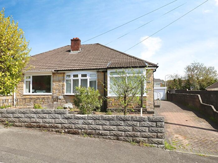 3 Bedroom Semi-Detached Bungalow For Sale In Queens Drive, Llantwit Fardre, Pontypridd, CF38