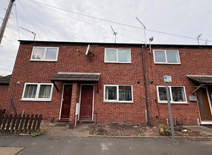 2 Bedroom Terraced House To Rent In Montpelier Road, Nottingham, NG7