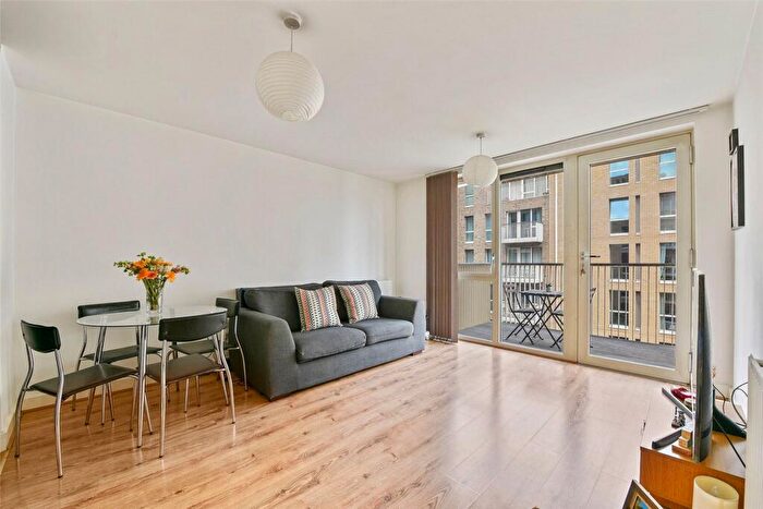 1 Bedroom Apartment To Rent In Oxley Square, London, E3