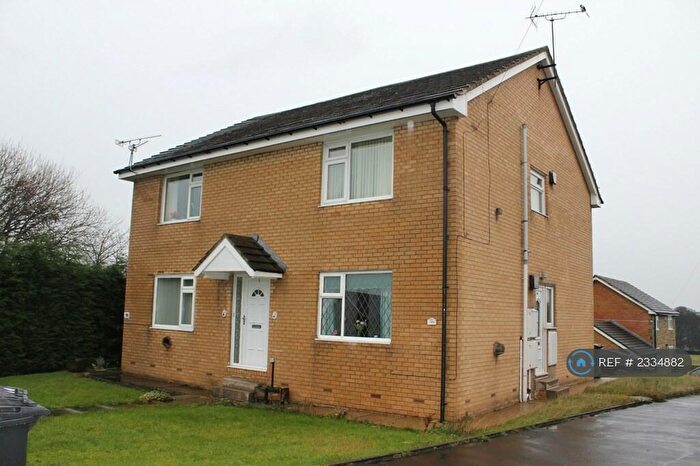 1 Bedroom Flat To Rent In Tyersal Crescent, Bradford, BD4