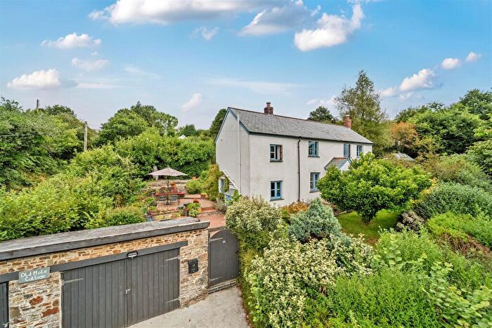 4 Bedroom Detached House For Sale In Shebbear, Beaworthy, EX21