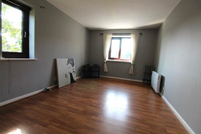 1 Bedroom Flat To Rent In Middlebrook Drive, Lostock, BL6