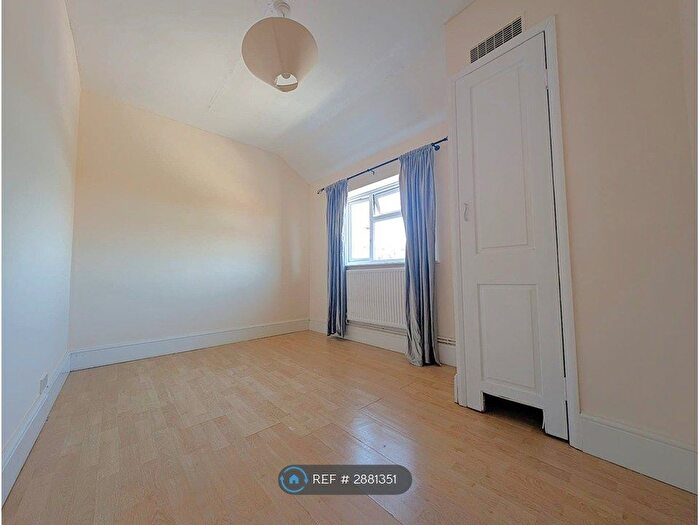 3 Bedroom Terraced House To Rent In Marley Way, Rochester, ME1