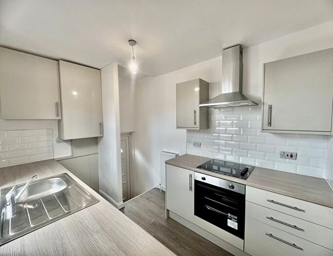 2 Bedroom Flat To Rent In Lyndhurst Terrace, Sunderland, SR4