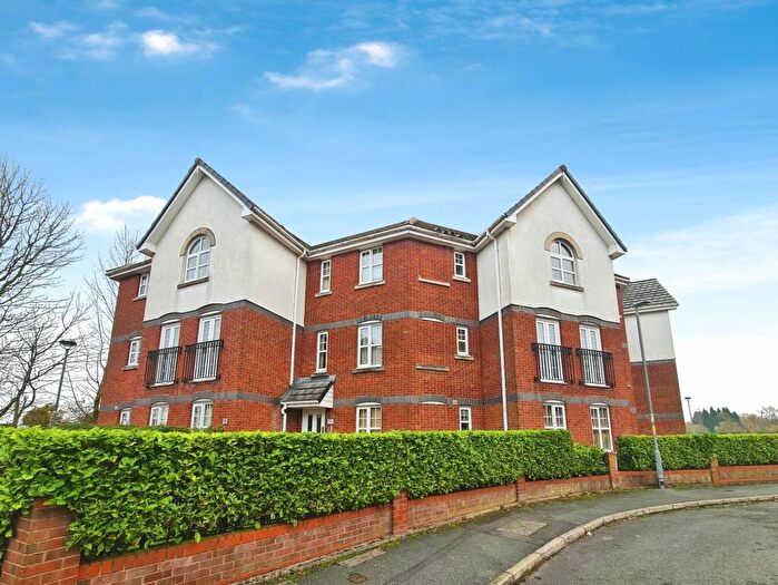 2 Bedroom Flat To Rent In Cromwell Avenue, Stockport, Tameside, SK5