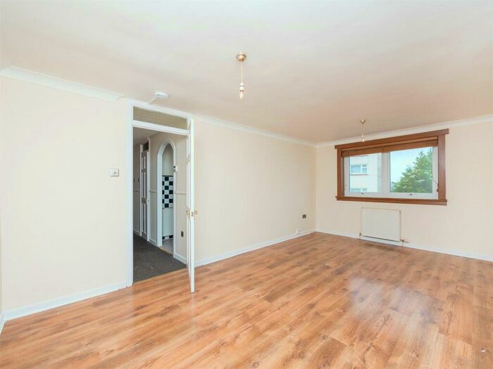 2 Bedroom Flat To Rent In Dougall Road, Mayfield, Dalkeith, EH22