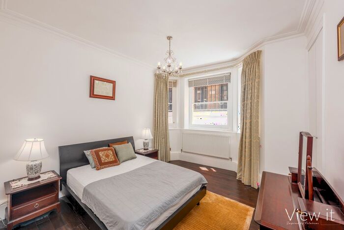 2 Bedroom Flat To Rent In Buckingham Gate, London, SW1E