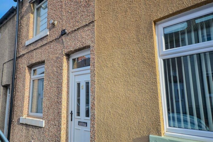 2 Bedroom Property For Sale In William Street, Skelton-In-Cleveland, Saltburn-By-The-Sea, TS12