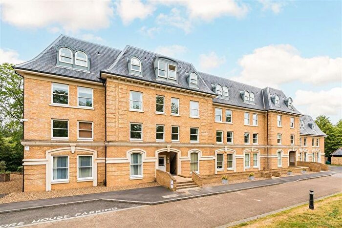1 Bedroom Flat To Rent In Langdon Park, Teddington, TW11