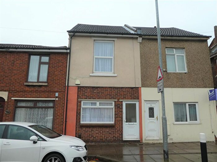 3 Bedroom Terraced House To Rent In Stamshaw Road, Stamshaw, Portsmouth, Hants, PO2