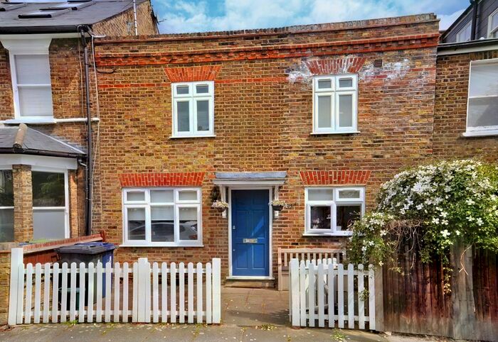 1 Bedroom Terraced House To Rent In Antrobus Road, Chiswick, W4